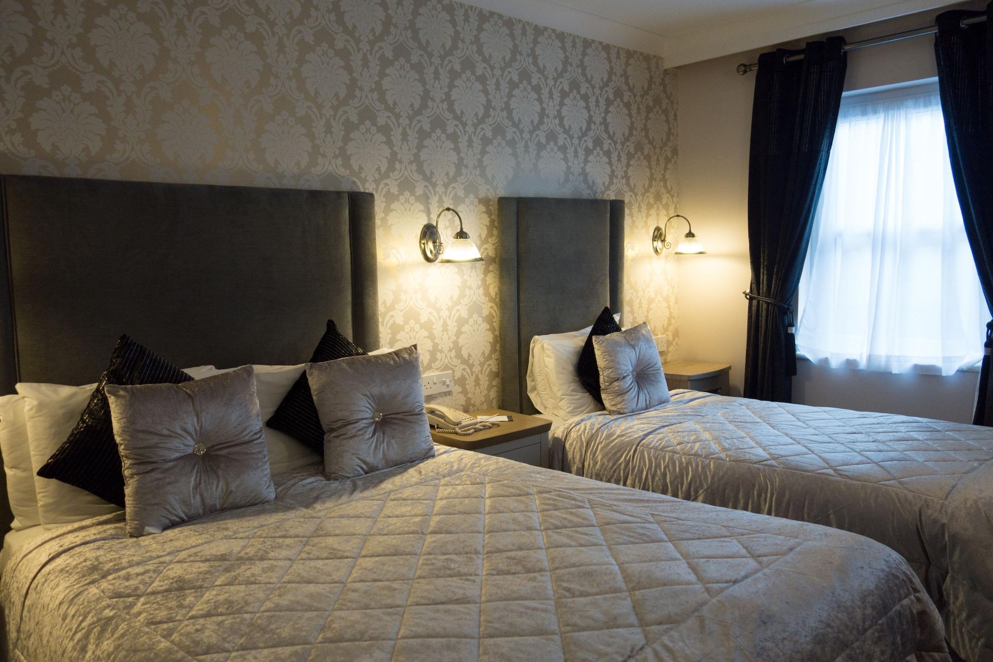 Castle Arch Hotel Trim Kültér fotó