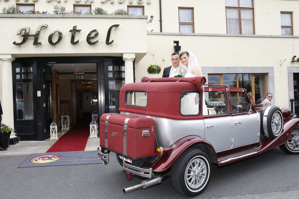 Castle Arch Hotel Trim Kültér fotó