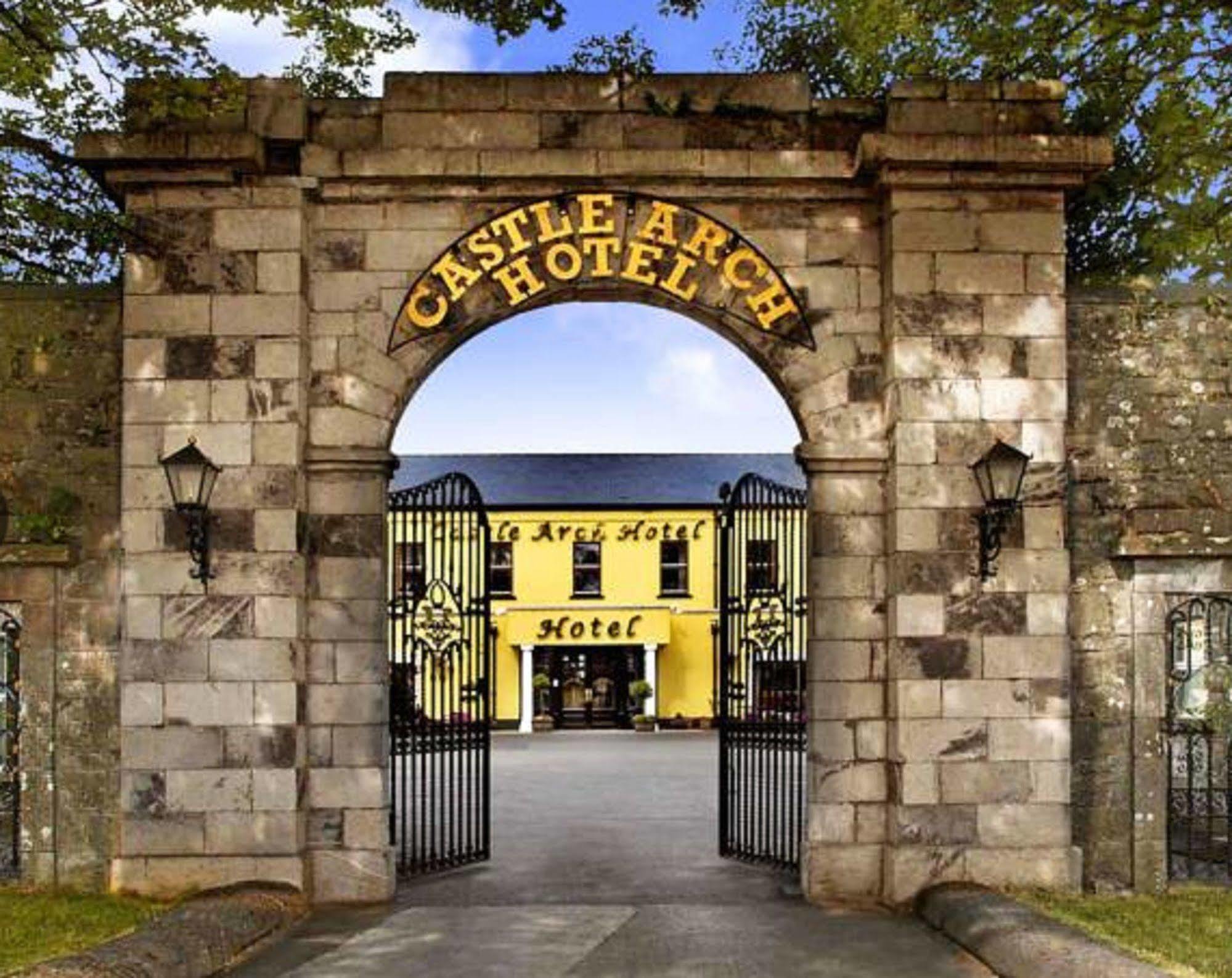Castle Arch Hotel Trim Kültér fotó